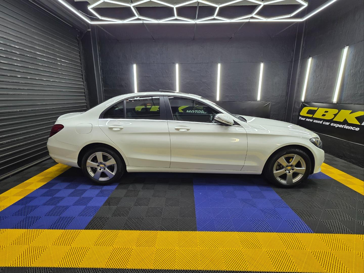 Mercedes-Benz C-Class C200 Avantgarde Auto