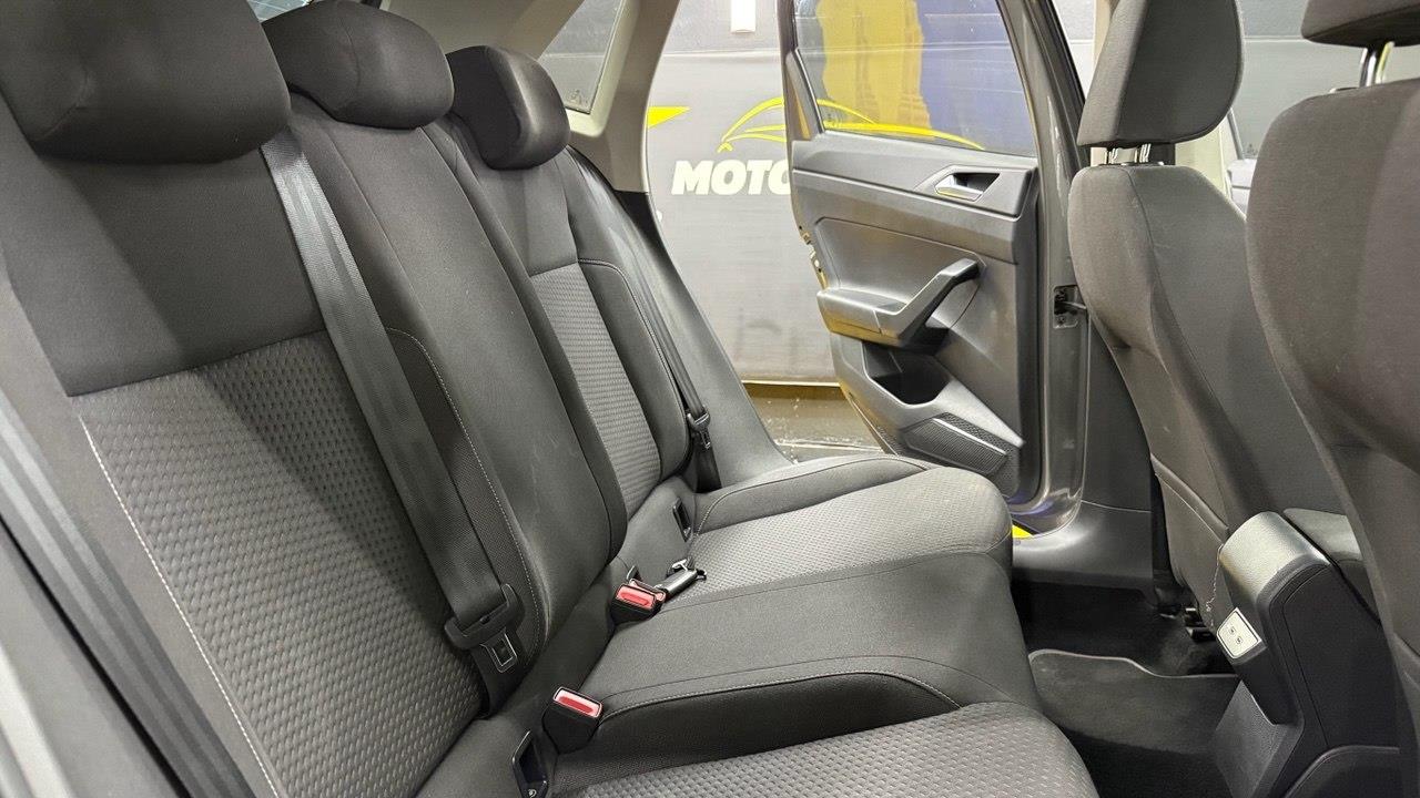 Volkswagen Polo Hatch 1.0TSI Comfortline R-Line