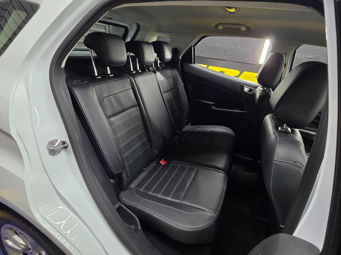 Ford EcoSport 1.0T Titanium Auto