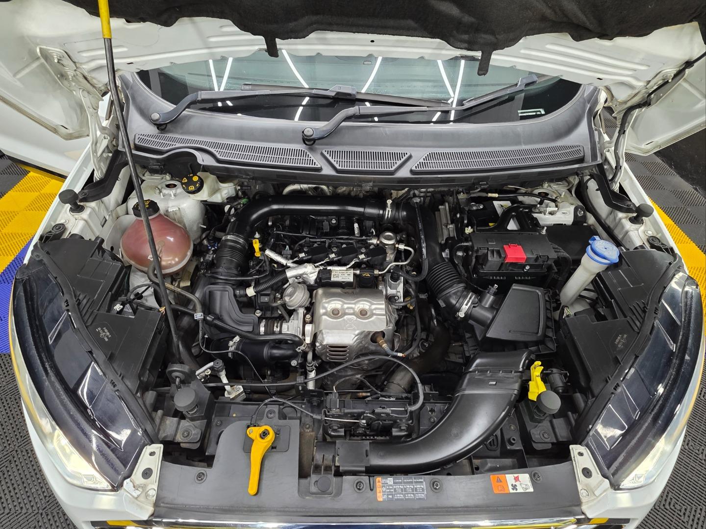 Ford EcoSport 1.0T Titanium Auto