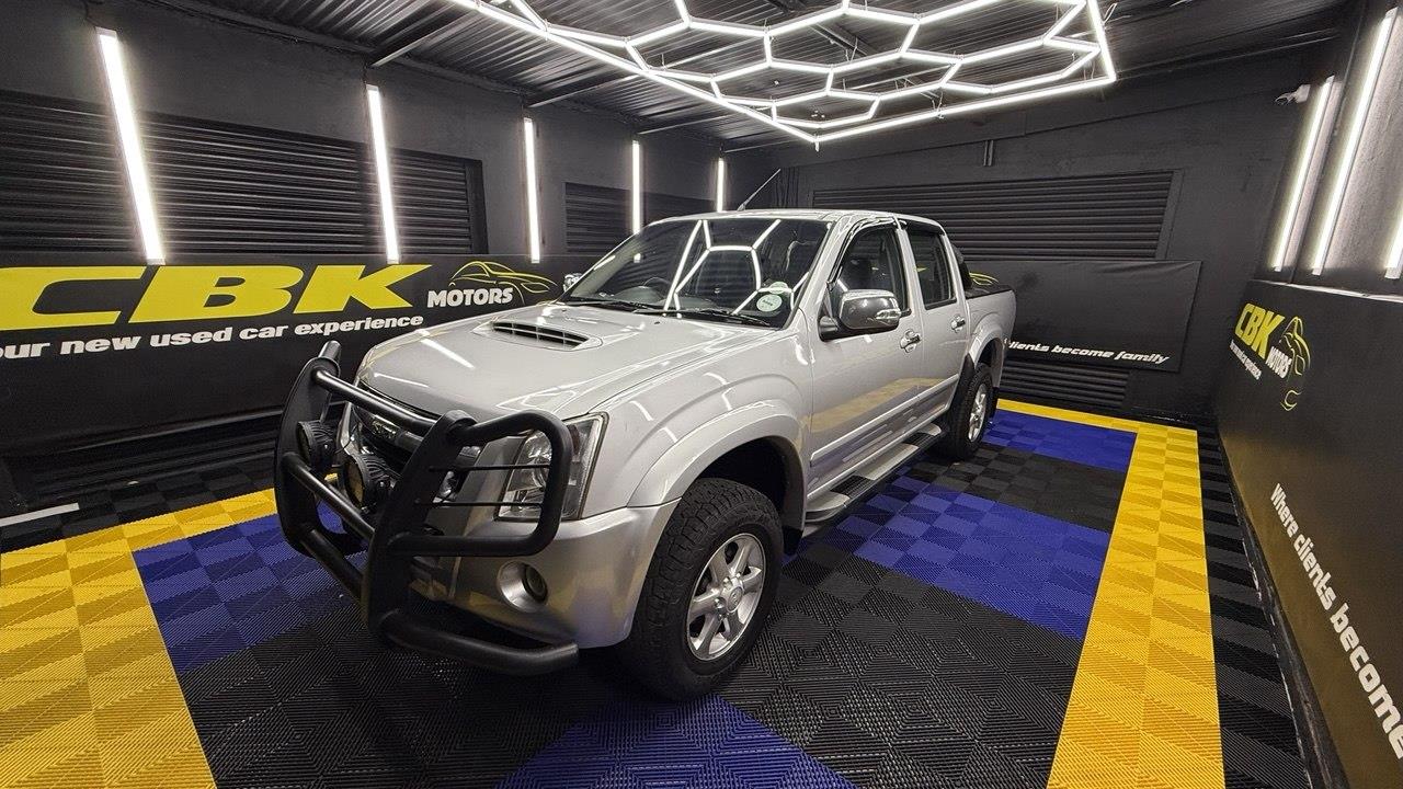 Isuzu KB 300D-Teq Double Cab LX Auto