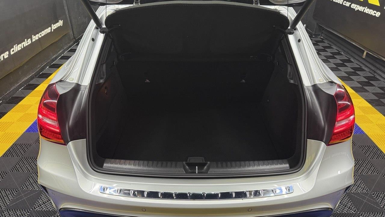 Mercedes-Benz GLA GLA200 AMG Line Auto