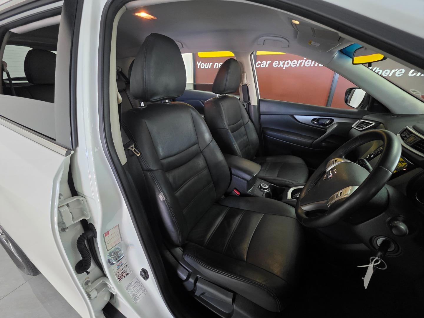 Nissan X-Trail 2.5 4x4 SE