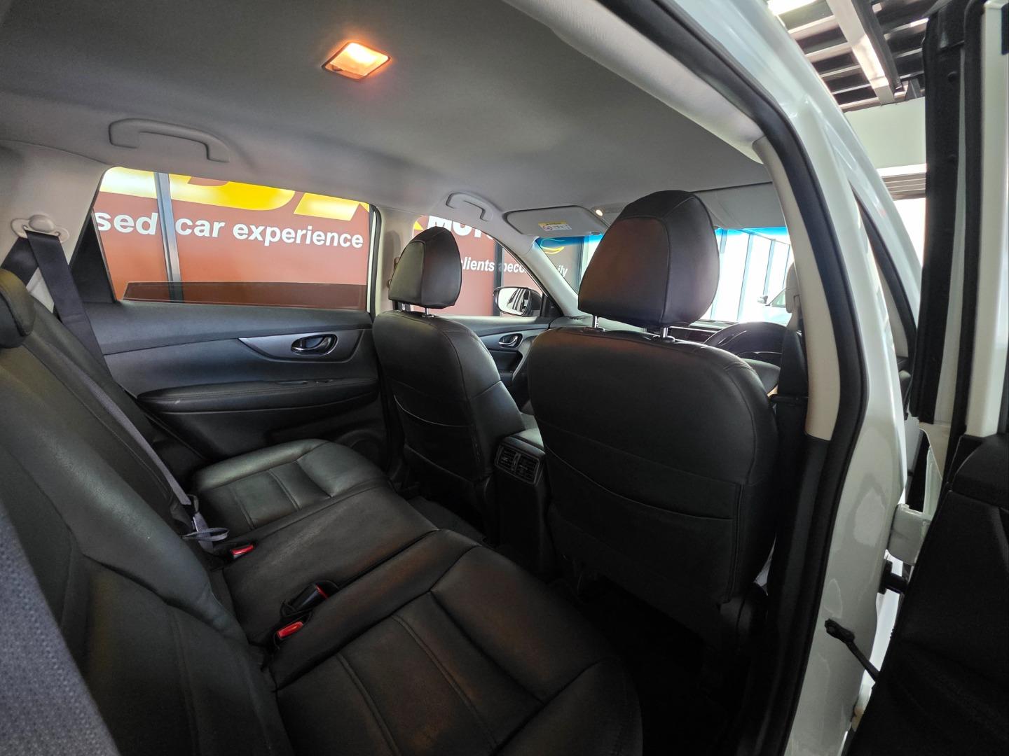 Nissan X-Trail 2.5 4x4 SE