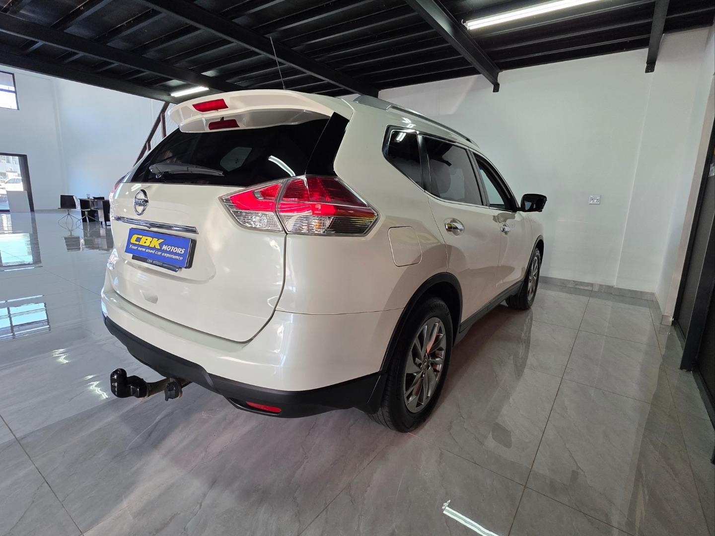 Nissan X-Trail 2.5 4x4 SE
