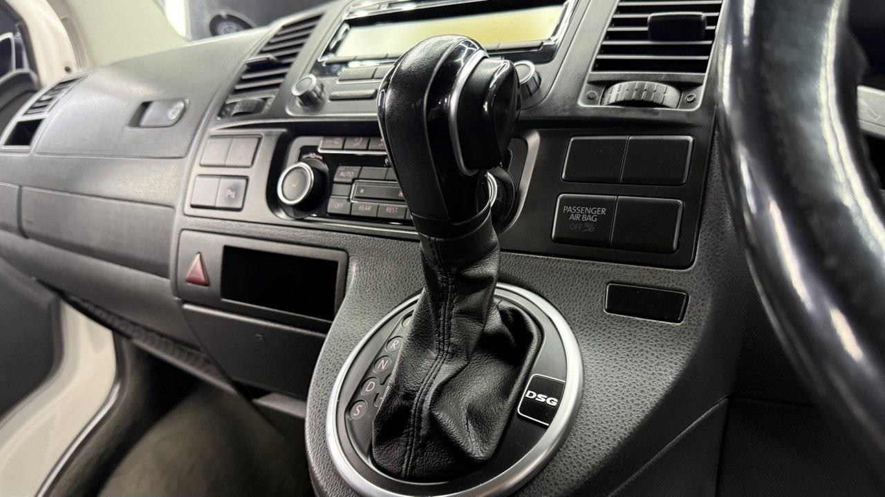 Volkswagen Caravelle 2.0BiTDI 4Motion Auto