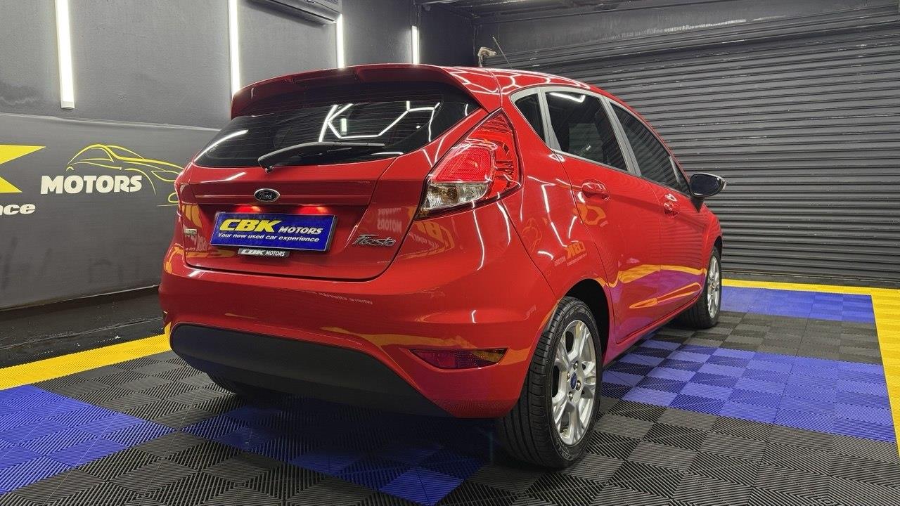 Ford Fiesta 5-Door 1.0T Trend Auto
