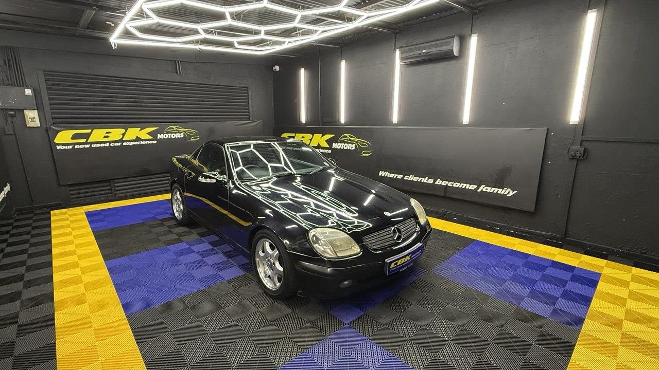 Mercedes-Benz - SLK - SLK 200 Kompressor Auto