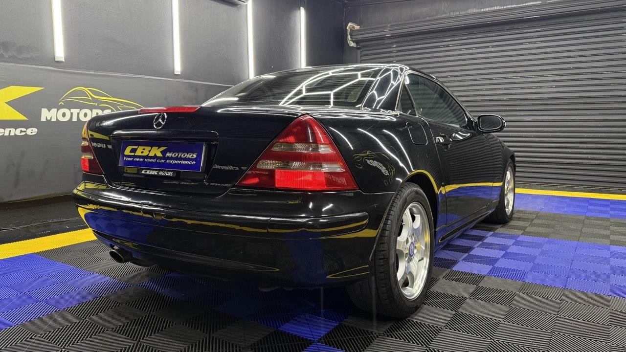 Mercedes-Benz - SLK - SLK 200 Kompressor Auto
