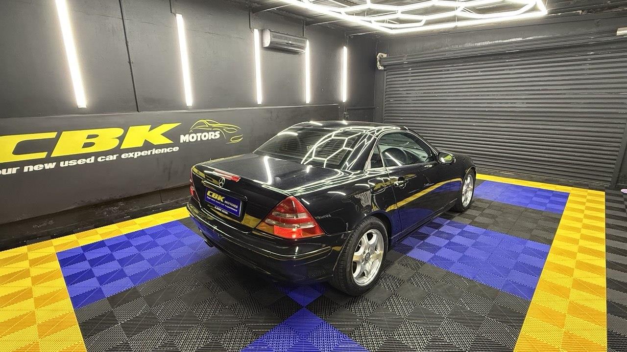 Mercedes-Benz - SLK - SLK 200 Kompressor Auto