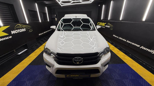 Toyota Hilux 2.4GD (Aircon)