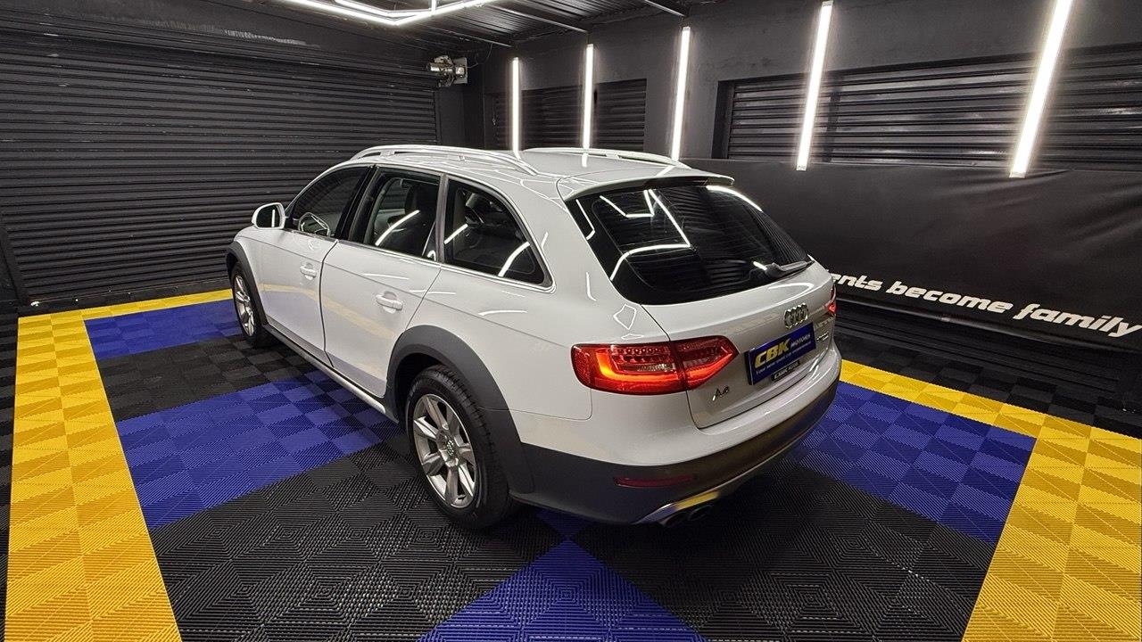 Audi A4 ALLROAD QUATTRO 2.0TDI