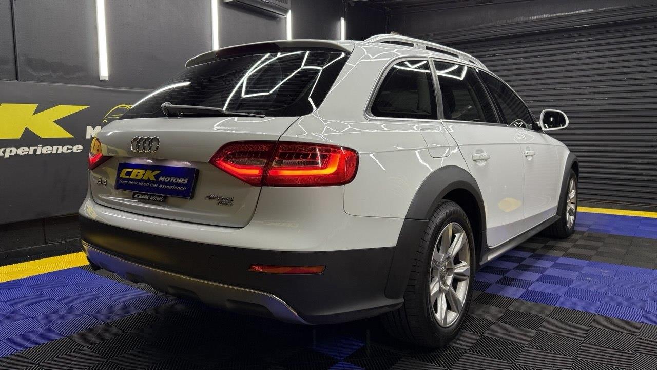 Audi A4 ALLROAD QUATTRO 2.0TDI