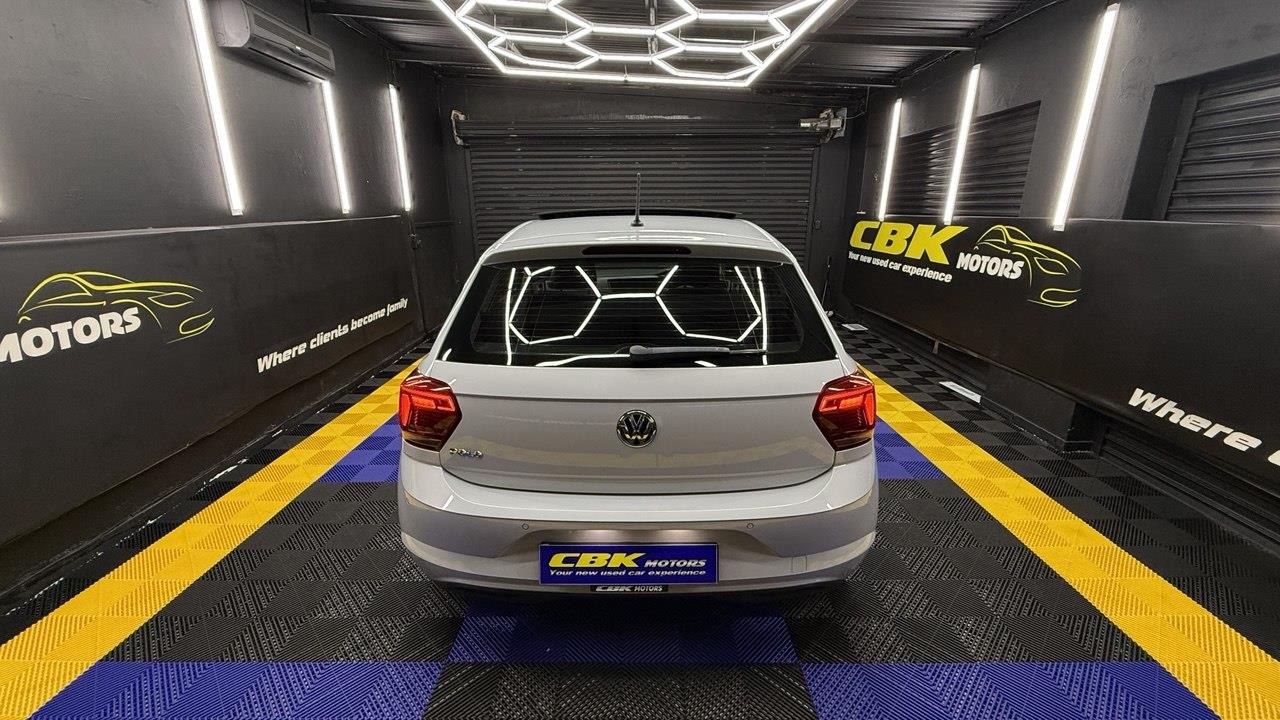 Volkswagen Polo Hatch 1.0TSI Comfortline