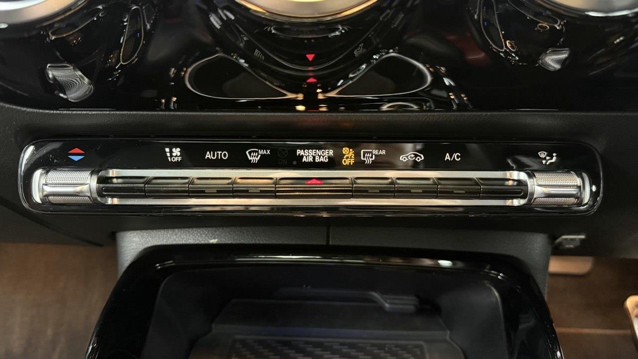 Mercedes-AMG A-Class A35 Hatch 4Matic Edition 1