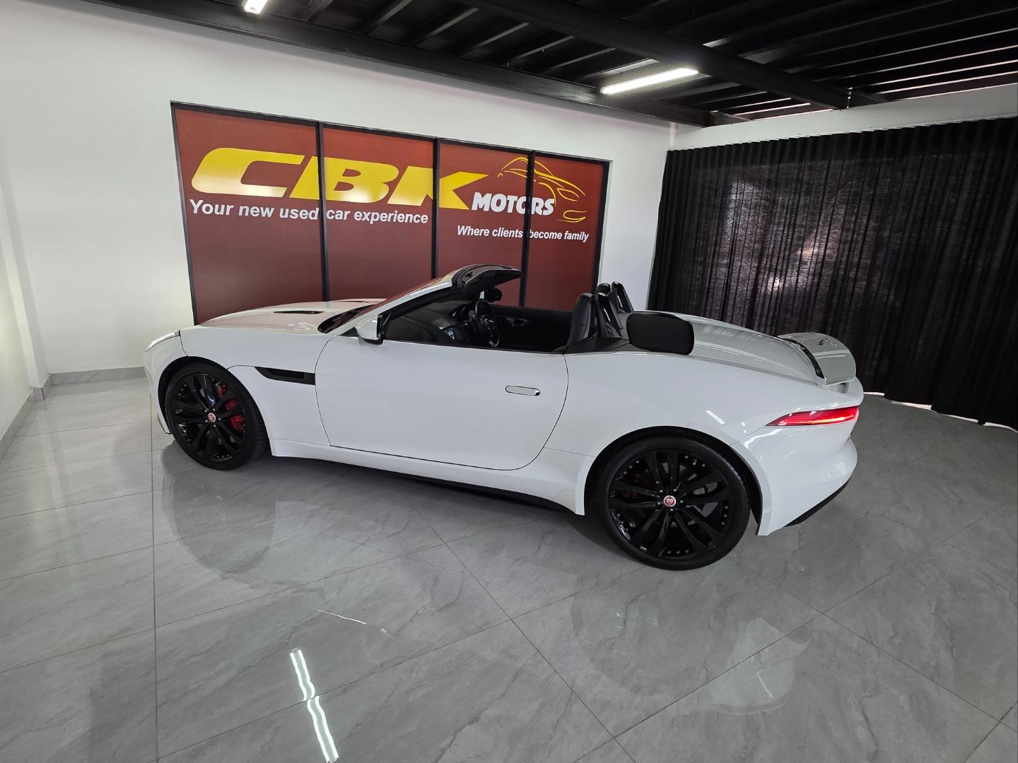 Jaguar F-Type Convertible 280kW Auto