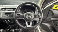 Nissan Navara 2.5DDTi XE