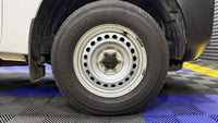 Nissan Navara 2.5DDTi XE