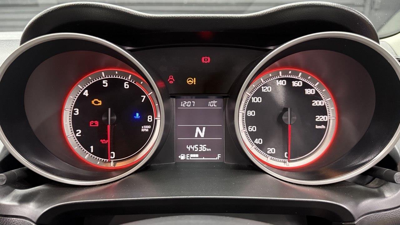 Suzuki Swift 1.2 GLX Auto