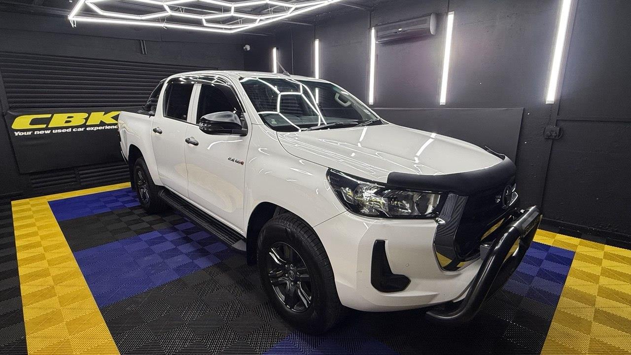 Toyota Hilux 2.4GD-6 Double Cab Raider Auto