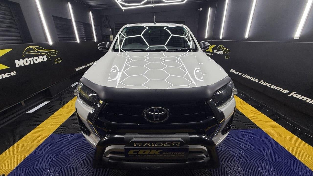 Toyota Hilux 2.4GD-6 Double Cab Raider Auto