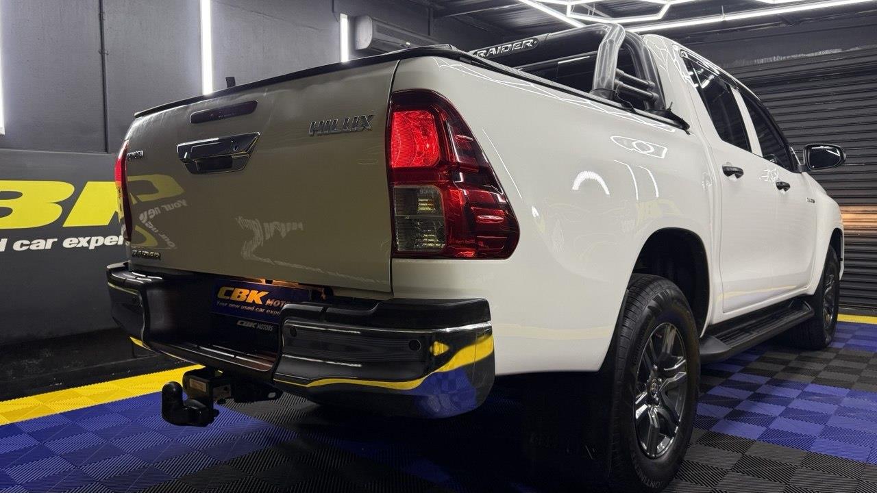 Toyota Hilux 2.4GD-6 Double Cab Raider Auto