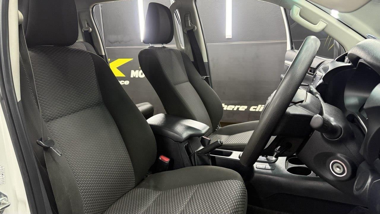 Toyota - Hilux - 2.4GD-6 Double Cab Raider Auto