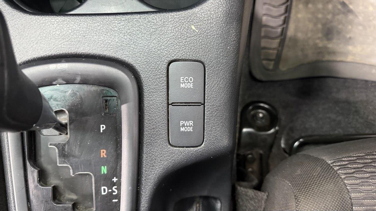 Toyota Hilux 2.4GD-6 Double Cab Raider Auto