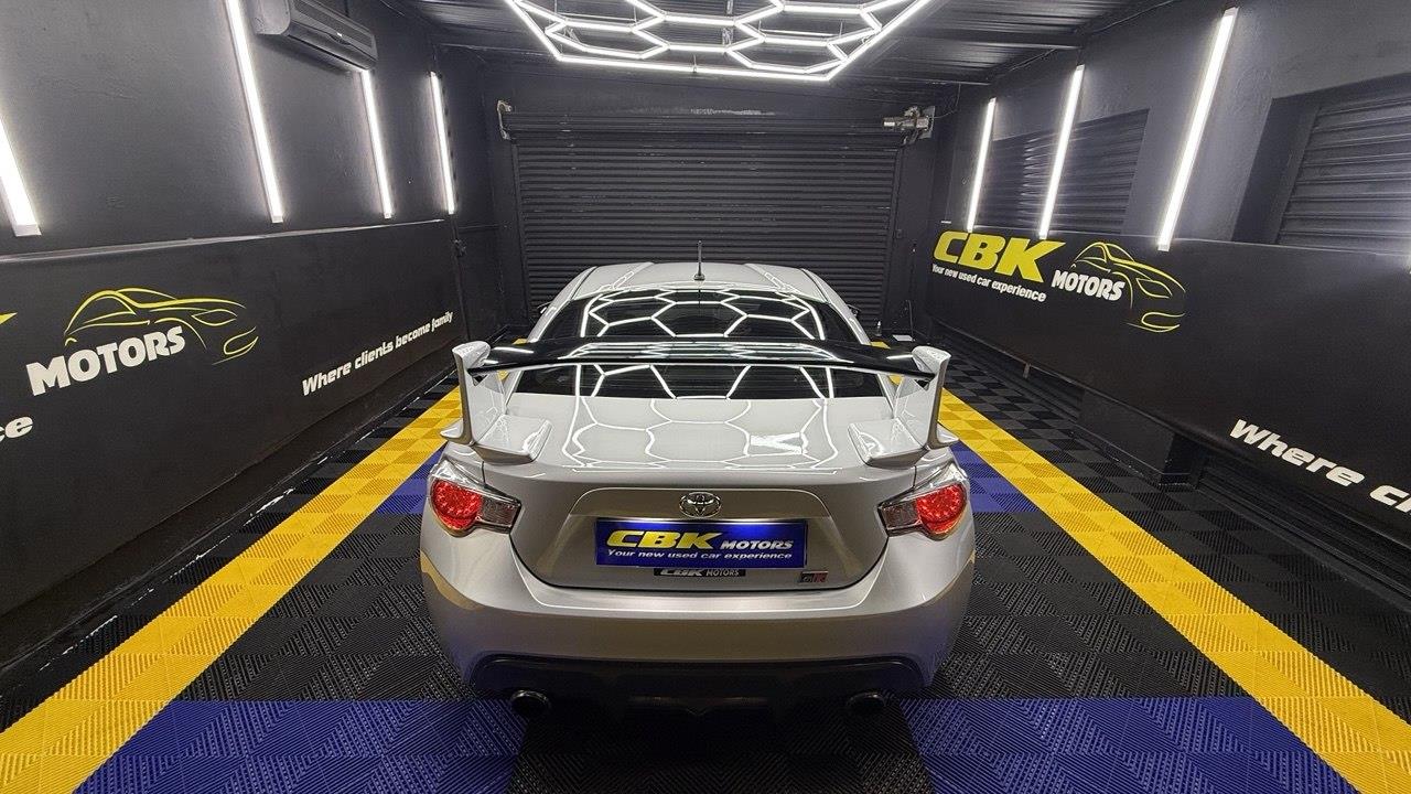 Toyota 86 2.0 standard