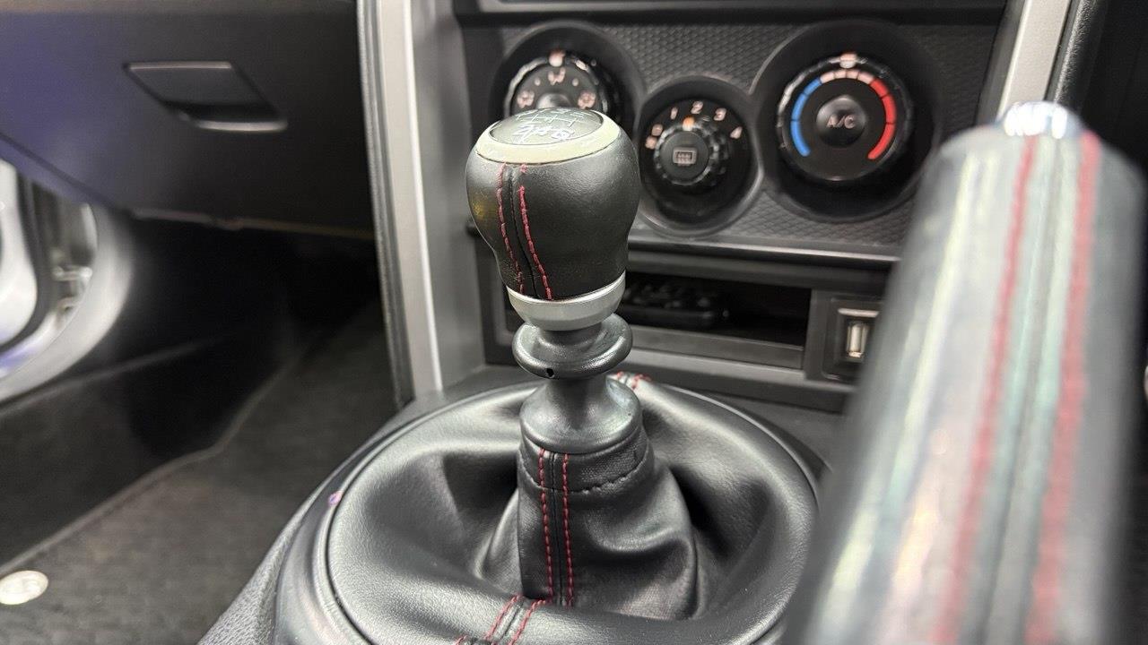 Toyota 86 2.0 standard
