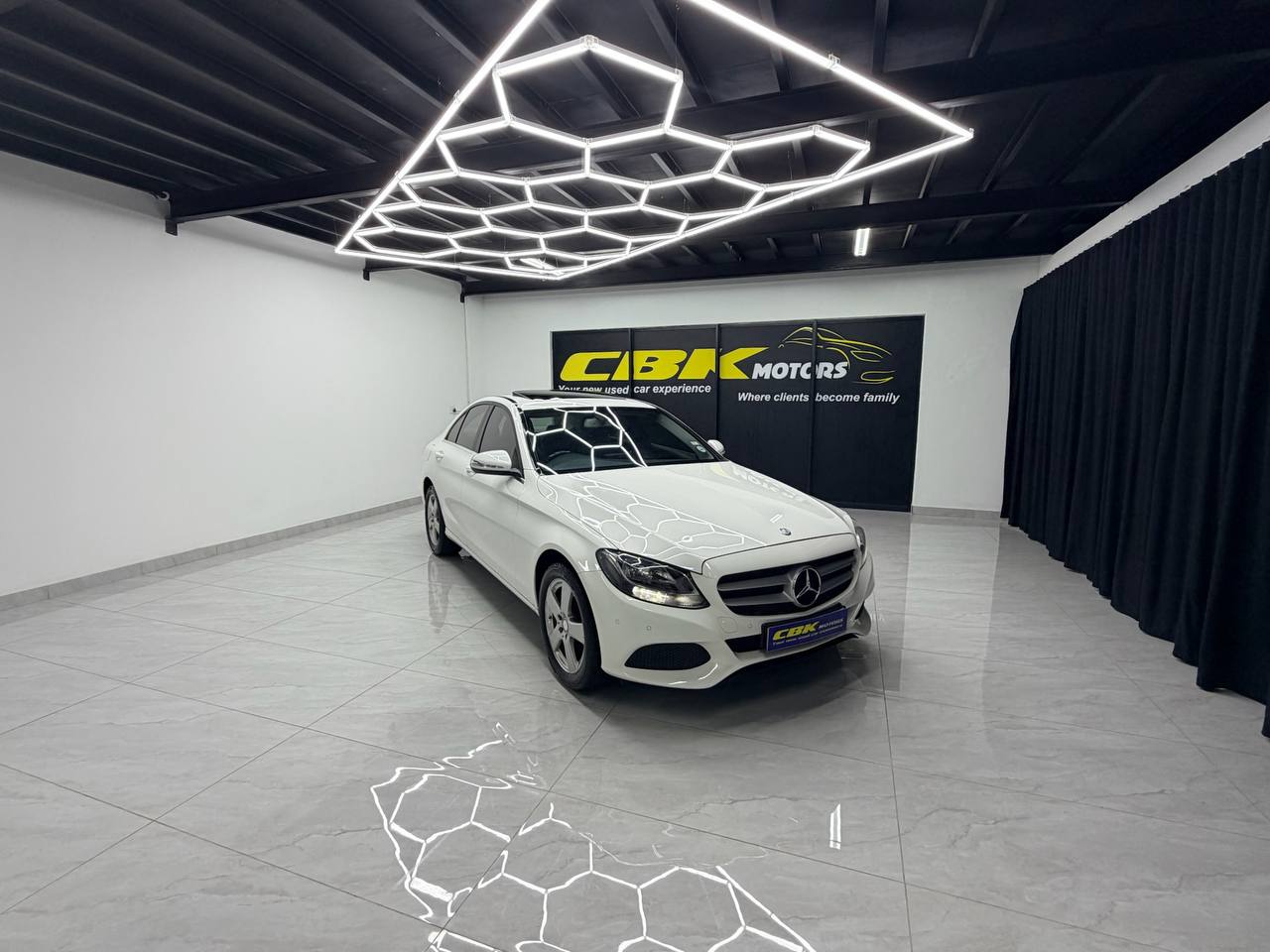 Mercedes-Benz C-Class C200 Avantgarde Auto