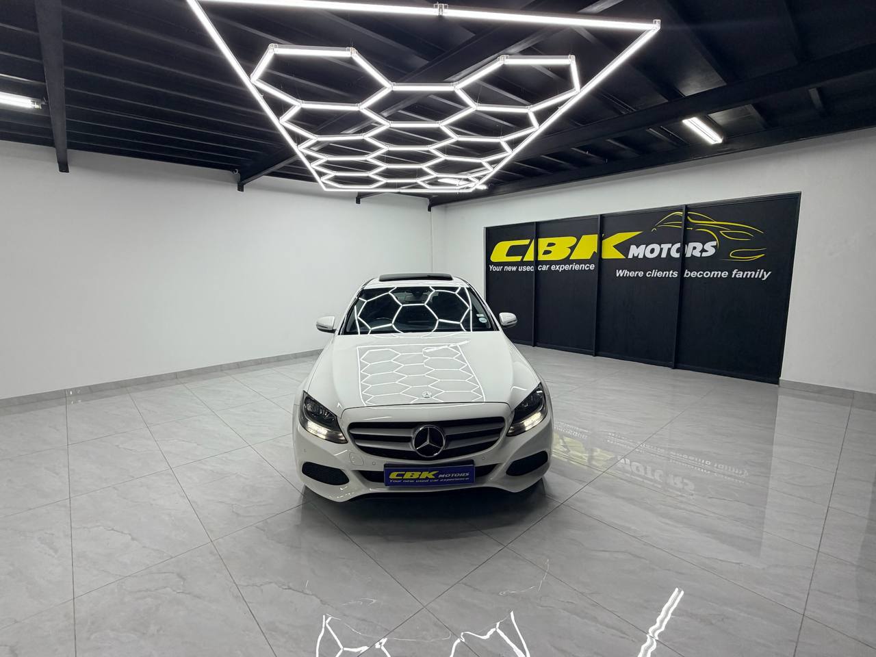 Mercedes-Benz C-Class C200 Avantgarde Auto