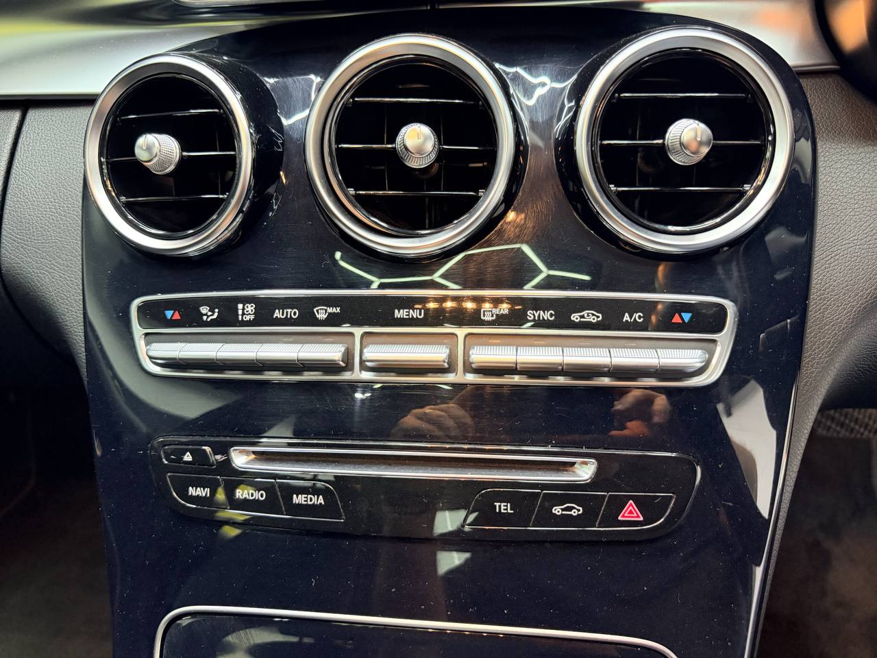 Mercedes-Benz C-Class C200 Avantgarde Auto