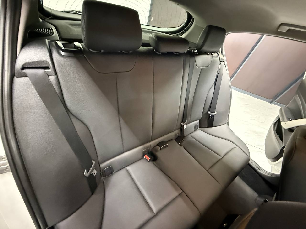 BMW 1 Series 118i 5-Door Auto