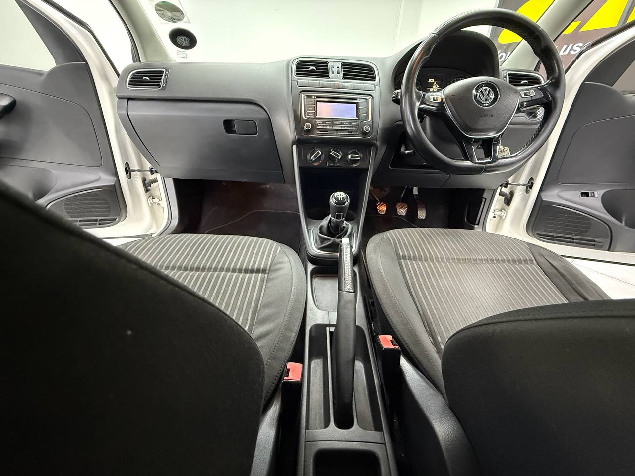 Volkswagen Polo Sedan 1.4 Comfortline