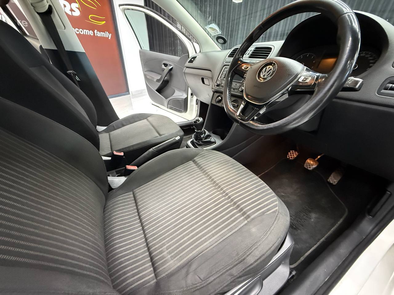 Volkswagen Polo Sedan 1.4 Comfortline