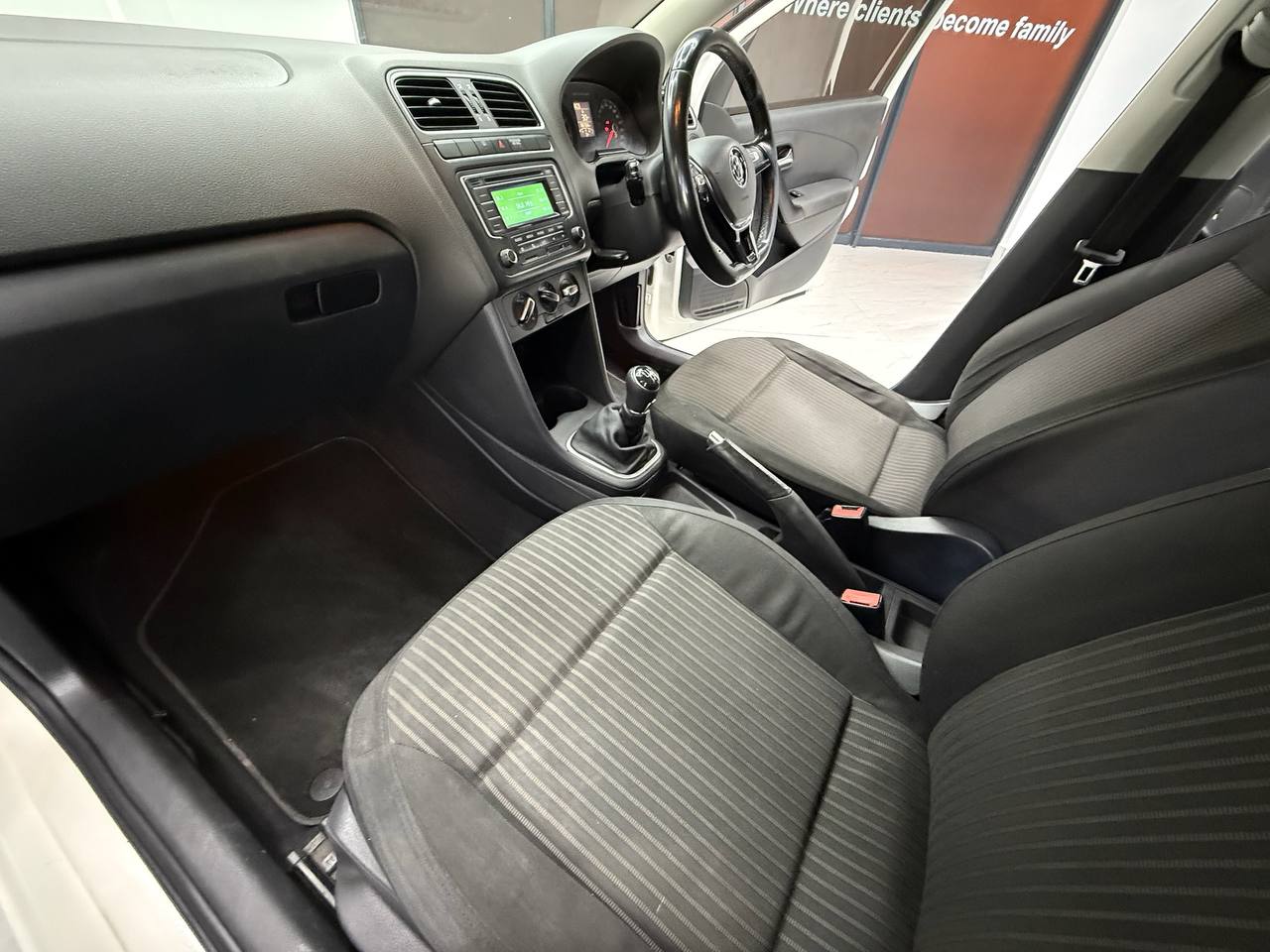 Volkswagen Polo Sedan 1.4 Comfortline