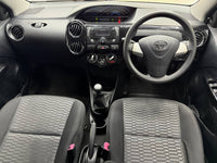 Toyota Etios Cross 1.5 Xs
