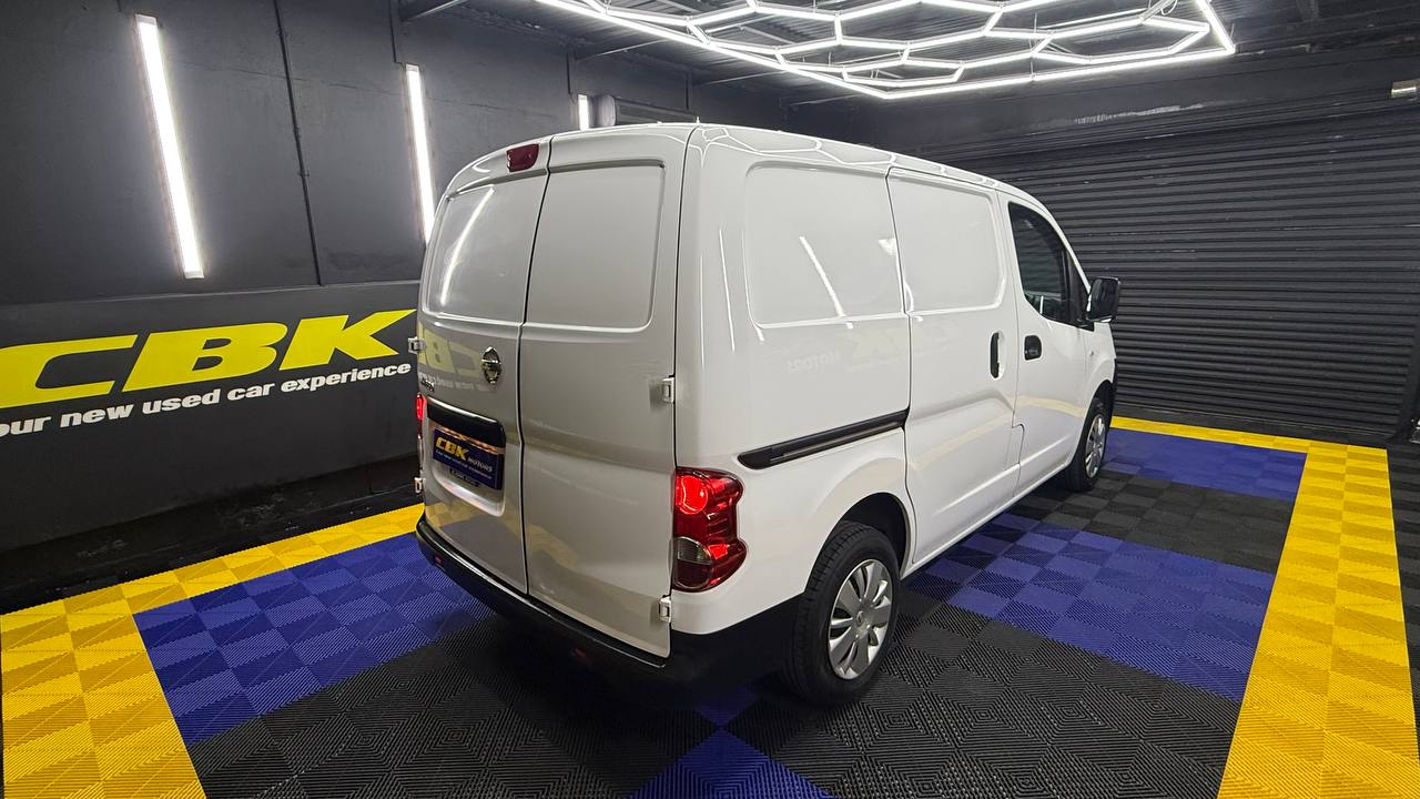 Nissan NV200 Combi 1.6i Visia