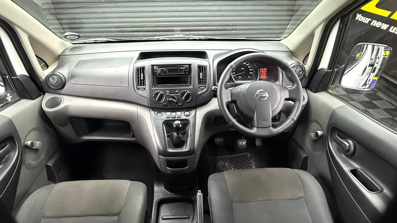 Nissan NV200 Combi 1.6i Visia