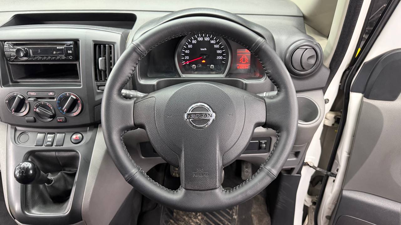 Nissan NV200 Combi 1.6i Visia