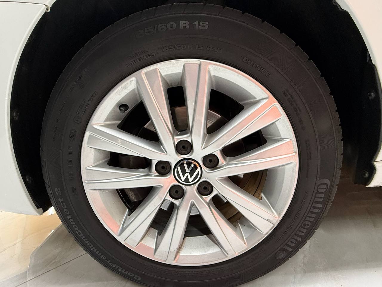 Volkswagen Polo Vivo Hatch 1.6 Comfortline Auto