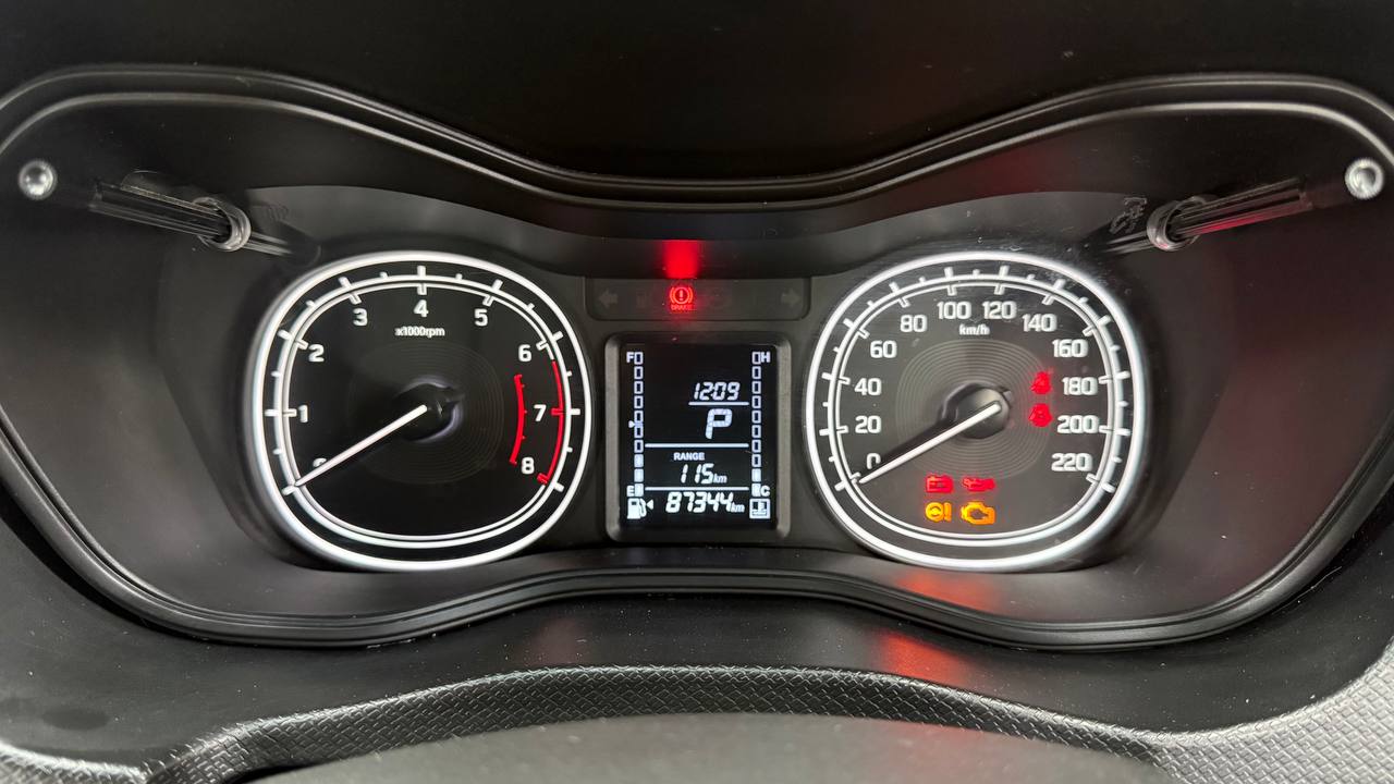 Suzuki Vitara Brezza 1.5 GL Auto