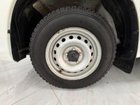 Toyota Hilux 2.4GD (Aircon)