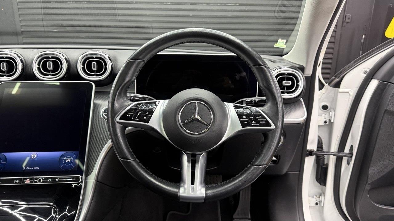 Mercedes-Benz C-Class C200 Avantgarde