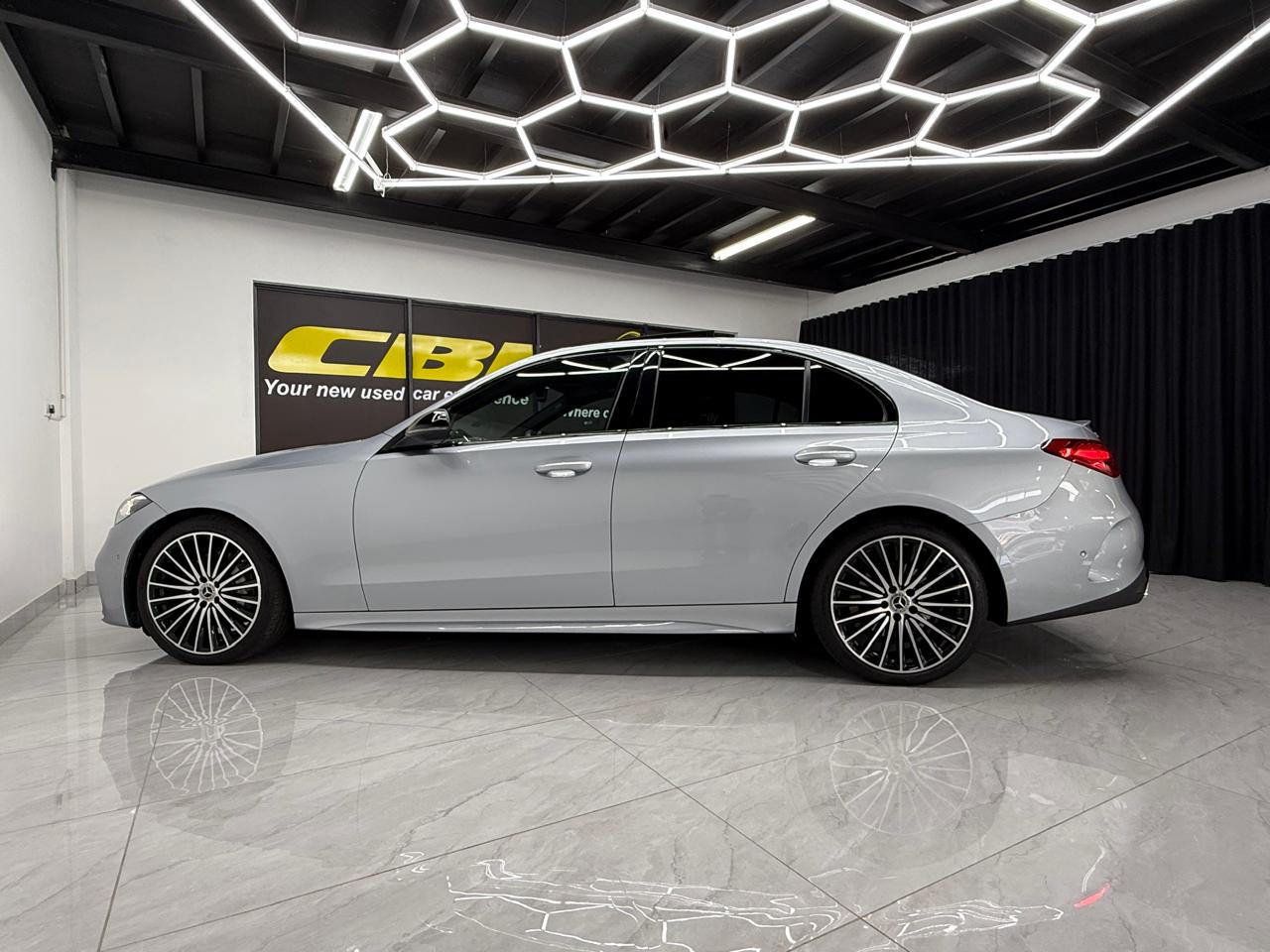 Mercedes-Benz C-Class C220d AMG Line