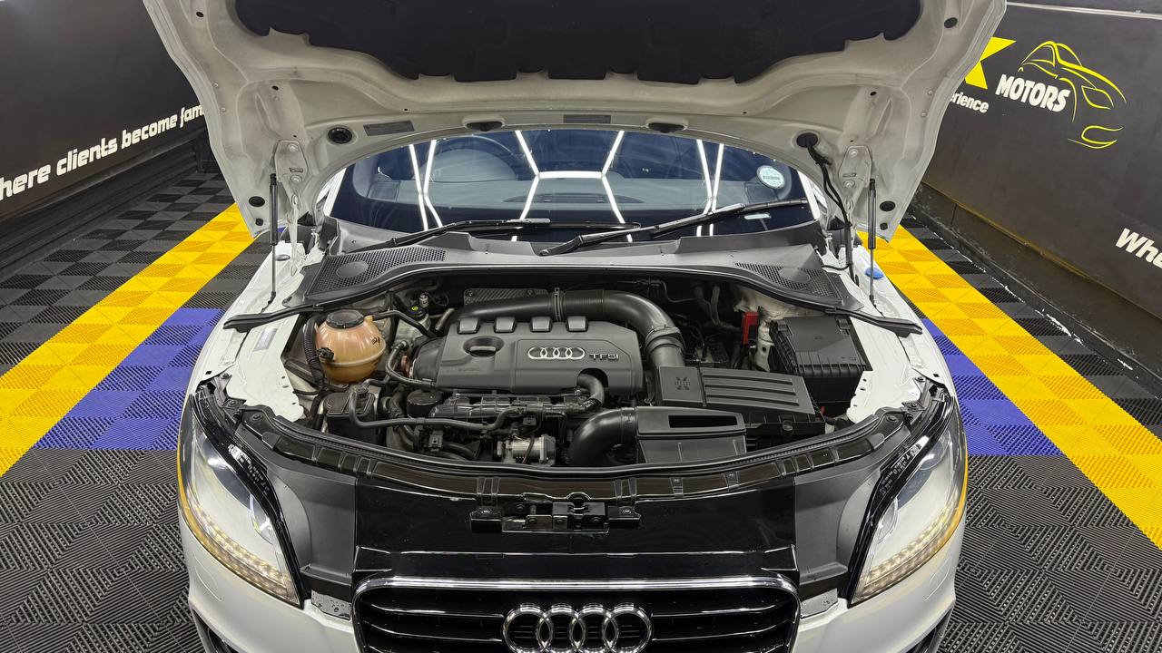 Audi TT Coupe 2.0T Auto