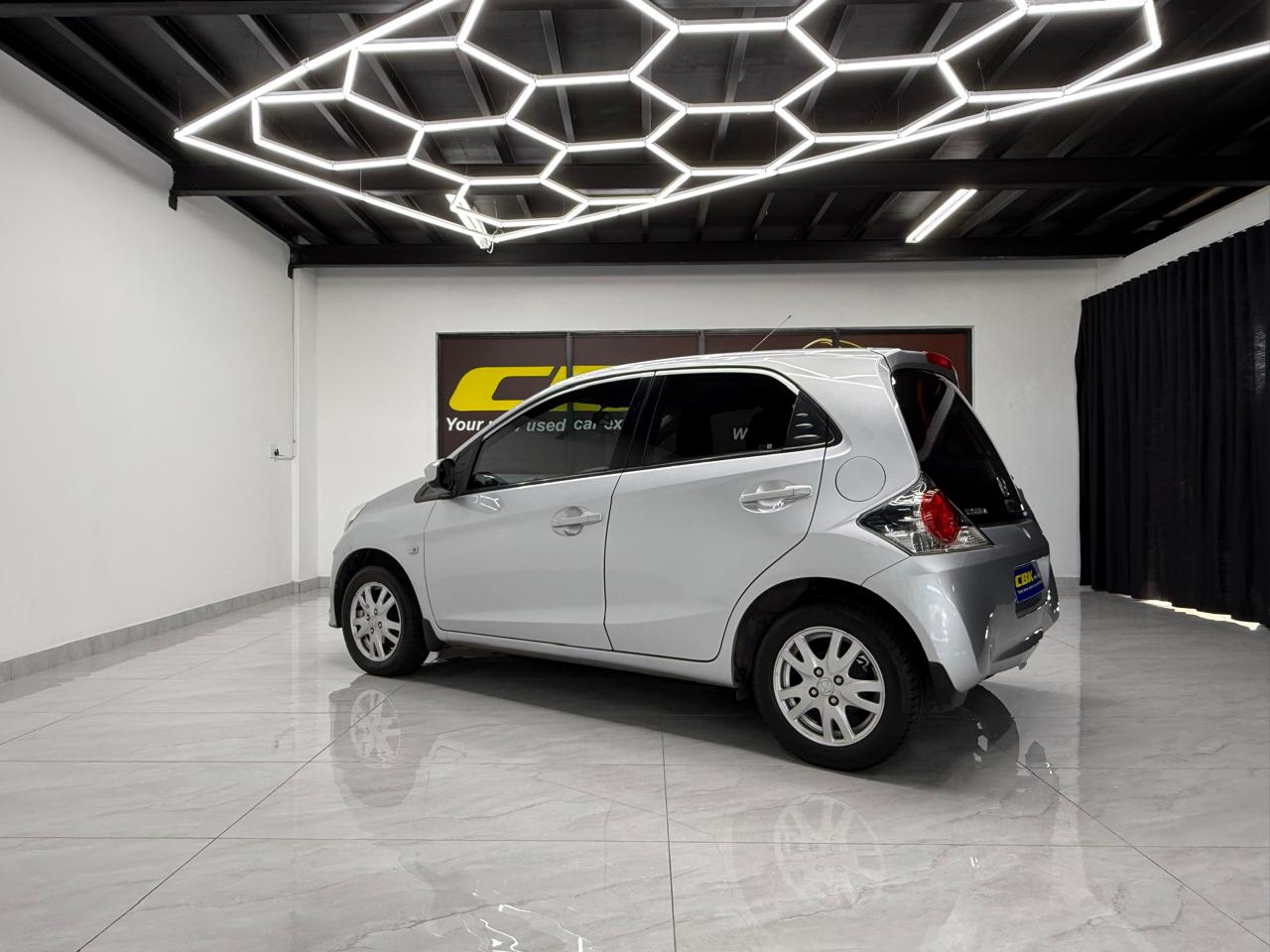 Honda Brio Hatch 1.2 Comfort Auto