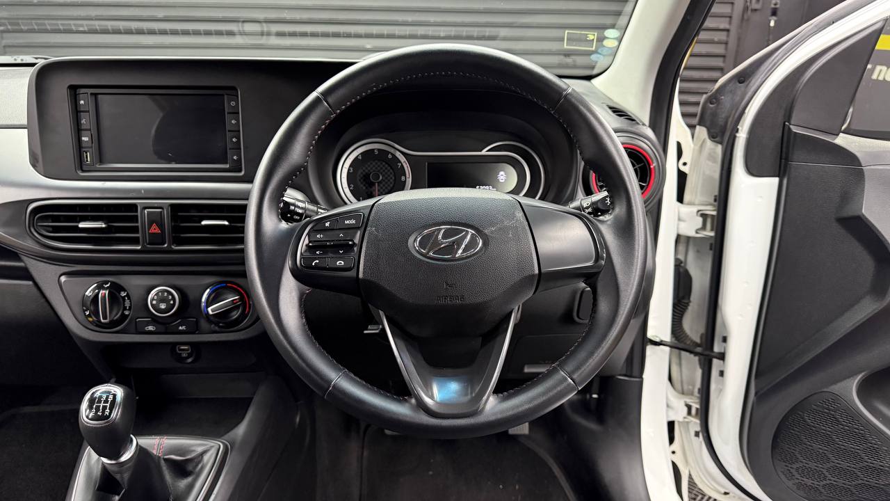 Hyundai Grand i10 1.0 Fluid
