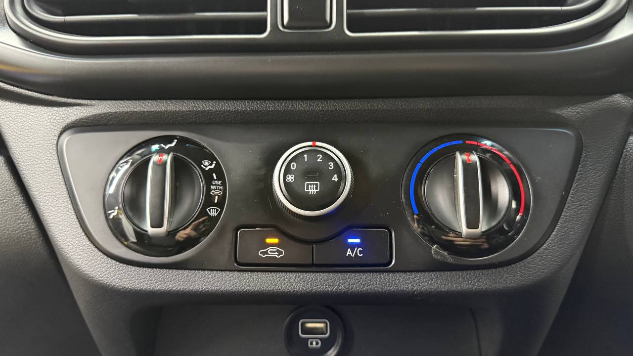Hyundai Grand i10 1.0 Fluid